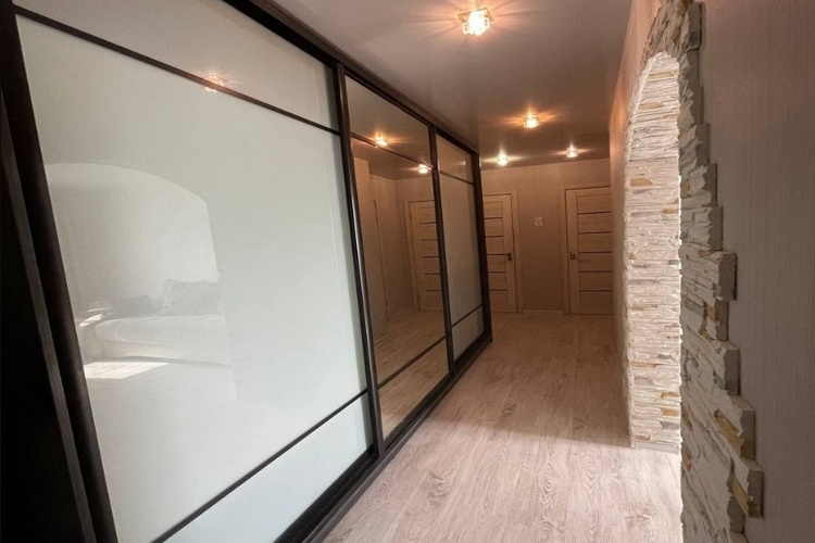 Двухкомнатная квартира на сутки в Лиде | Центр, ул. Адама Мицкевича, 22 ...