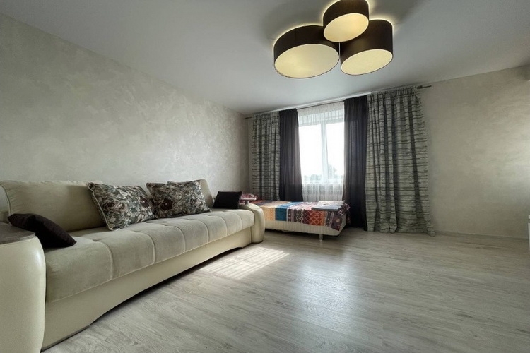 Двухкомнатная квартира на сутки в Лиде | Центр, ул. Адама Мицкевича, 22 ...